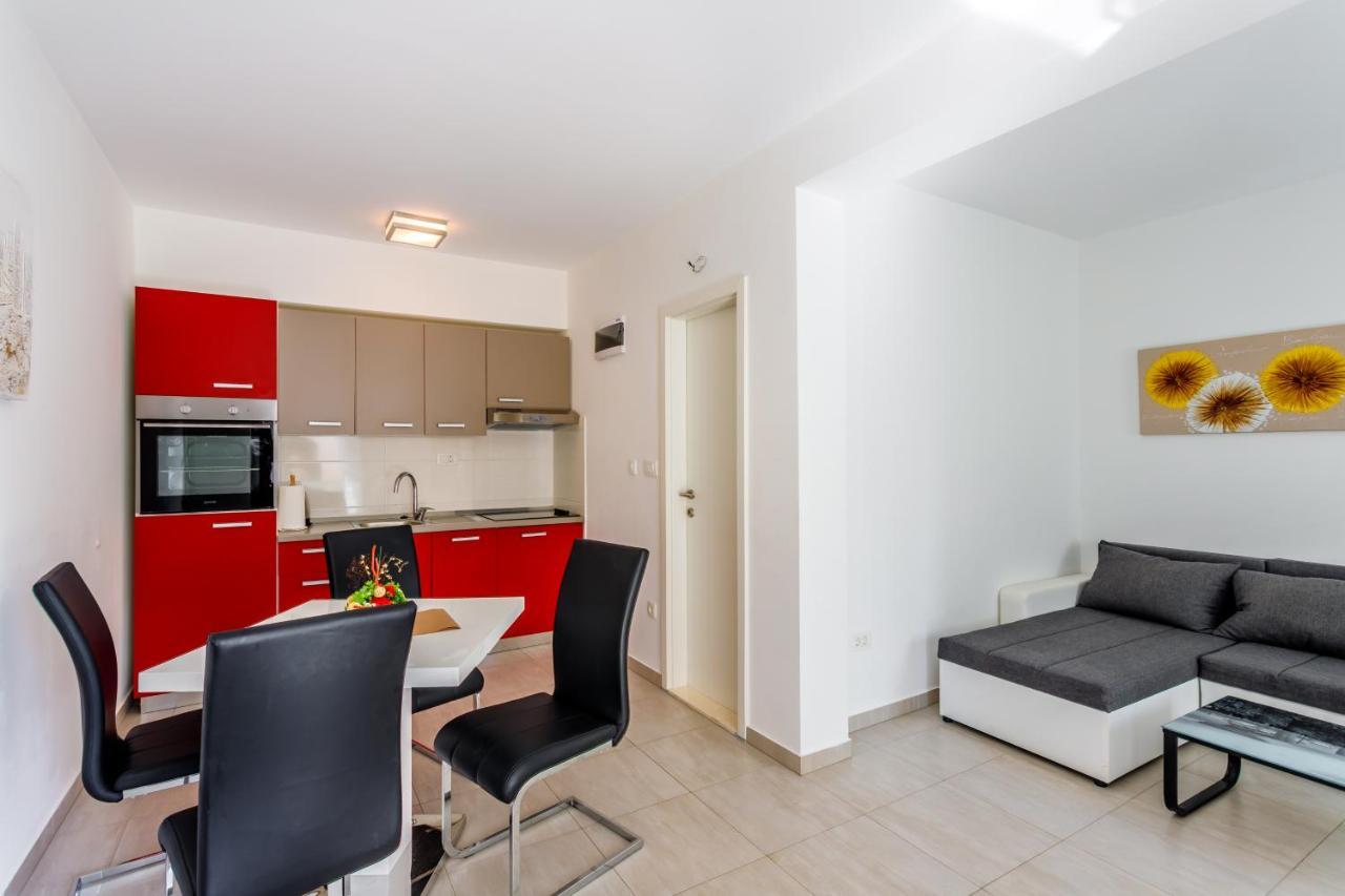 Luxury Apartments Budimir Podstrana Exterior foto