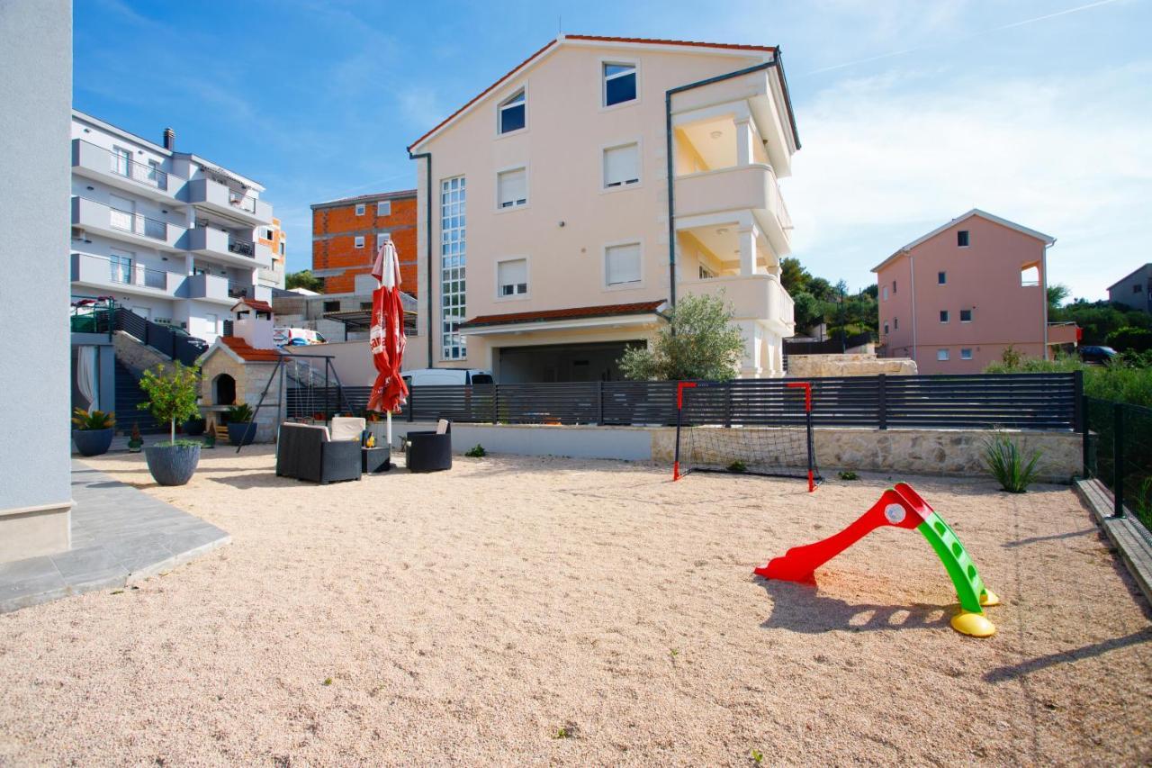 Luxury Apartments Budimir Podstrana Exterior foto