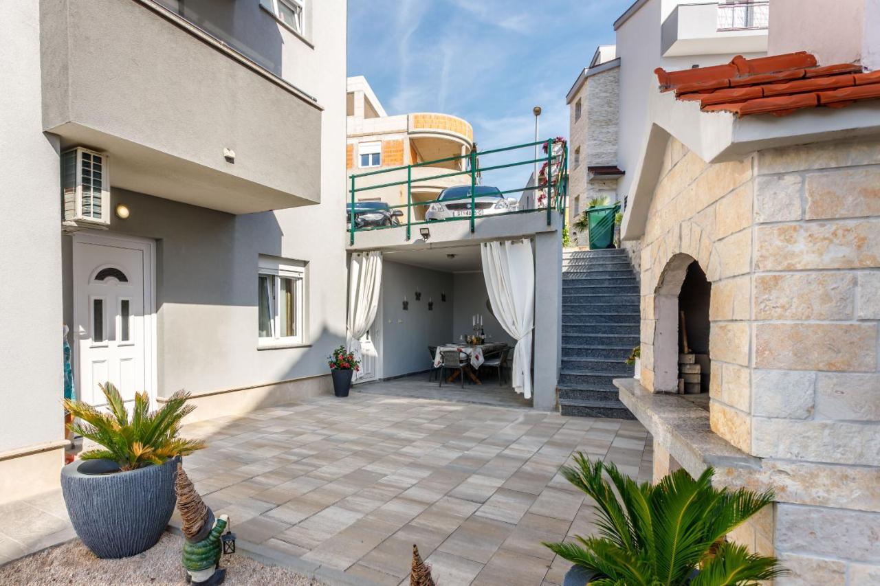 Luxury Apartments Budimir Podstrana Exterior foto